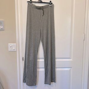 Skims soft lounge pants grey